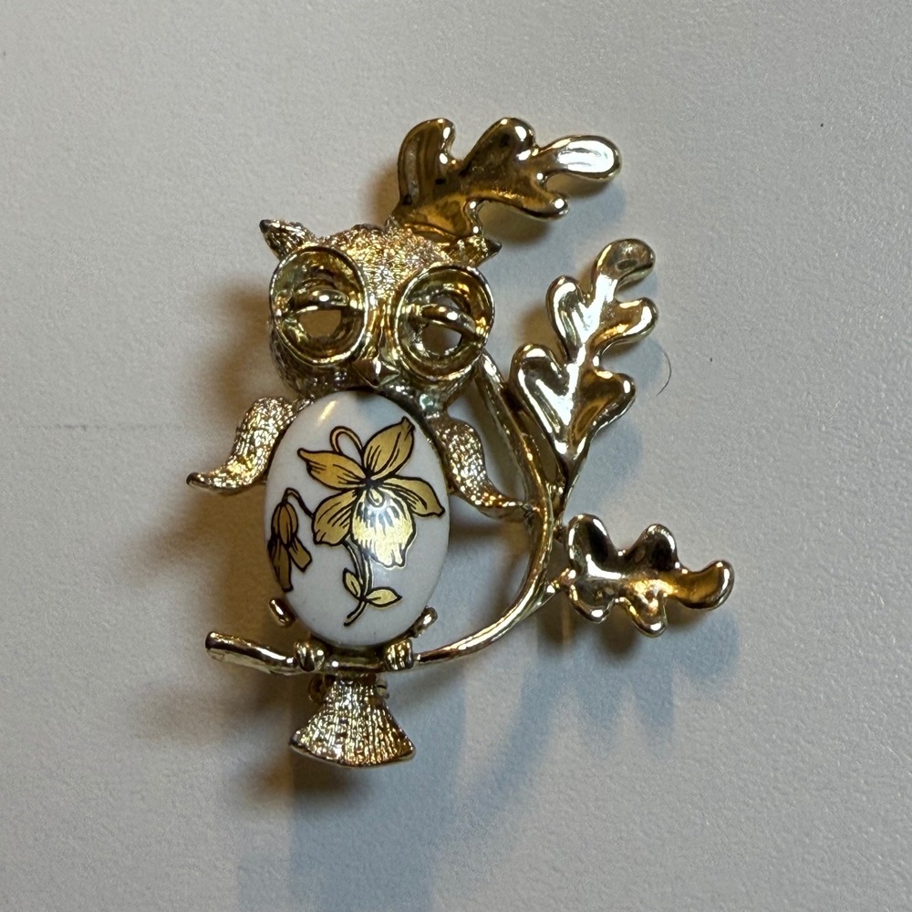Vintage Gold Tone Owl Brooch Floral Porcelain Belly Oak Leaf Branch Pin